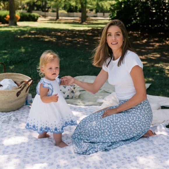 Reformation Zoe Skirt in Azzurro Light Blue White Floral Midi Slit High Rise - Picture 5 of 16